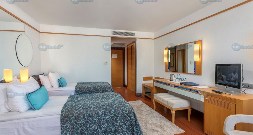 Kefaluka Resort