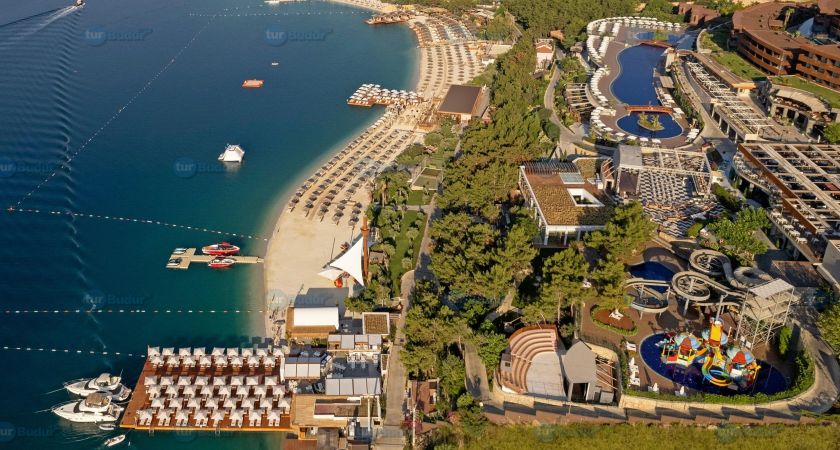 Titanic Luxury Collection Bodrum