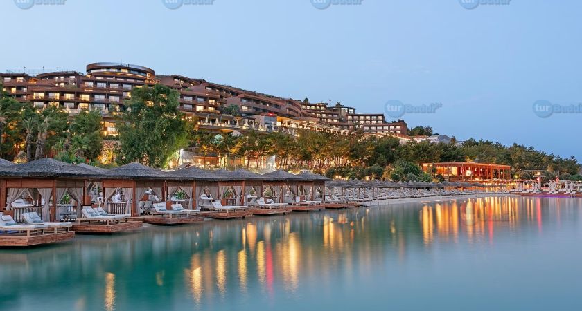 Titanic Luxury Collection Bodrum