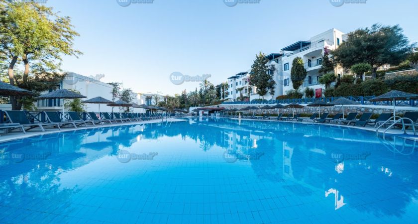Bodrum Holiday Resort & Spa