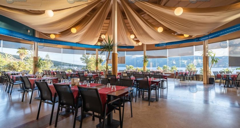 Bodrum Holiday Resort & Spa