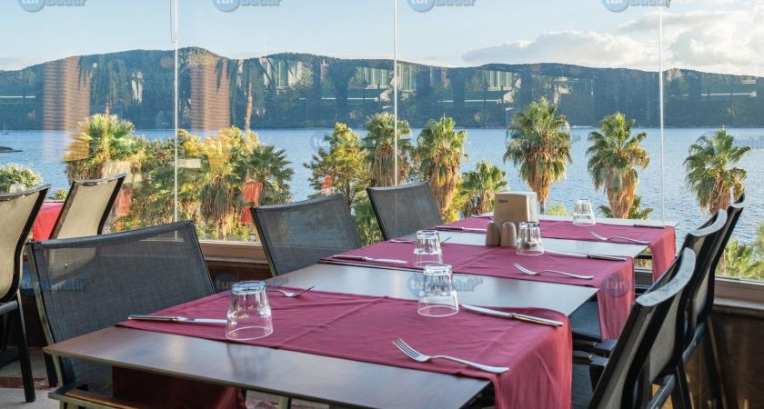Bodrum Holiday Resort & Spa