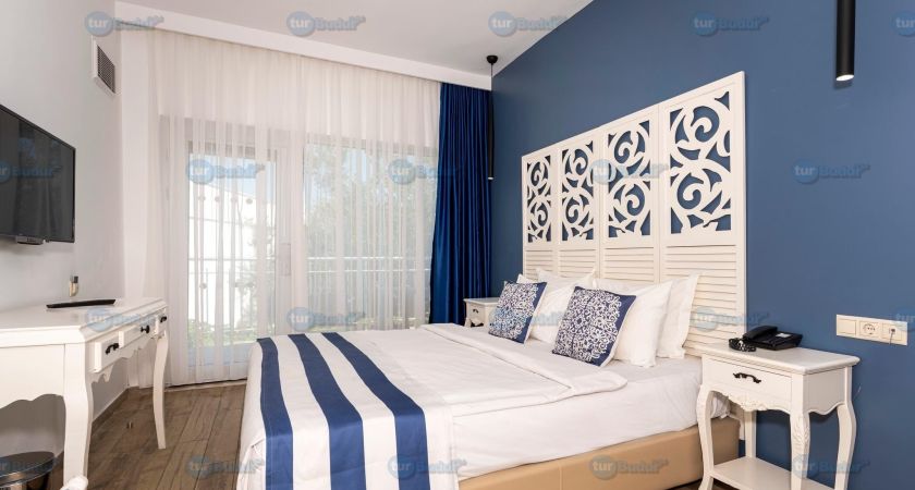 Blue Dreams Resort