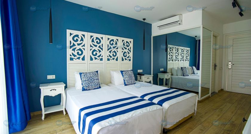 Blue Dreams Resort