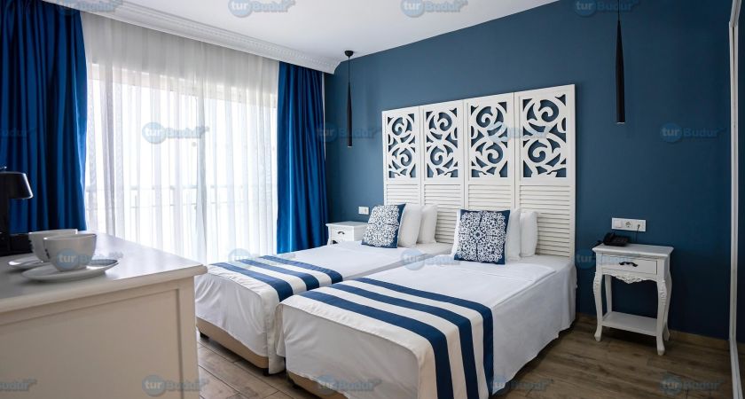 Blue Dreams Resort