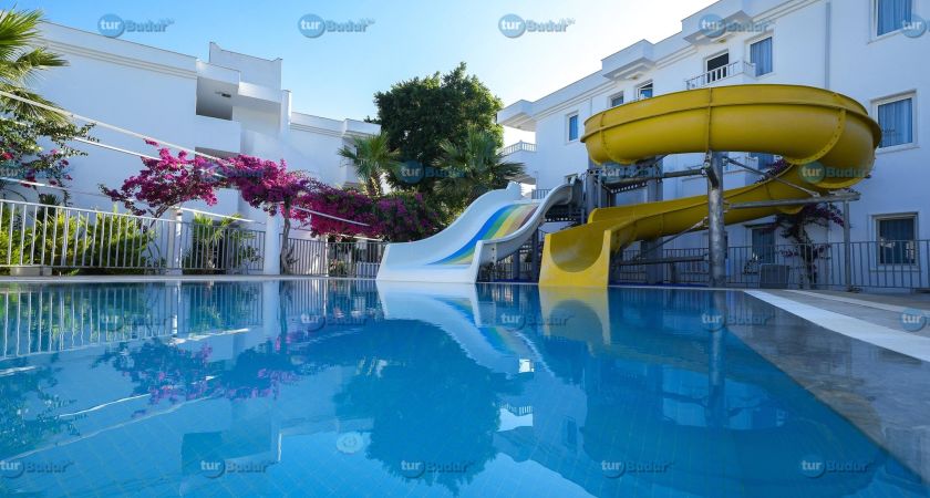 Bendis Beach Hotel