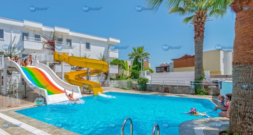 Bendis Beach Hotel