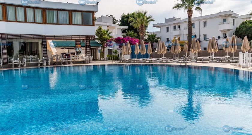Bendis Beach Hotel