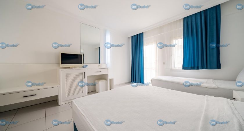 Bendis Beach Hotel