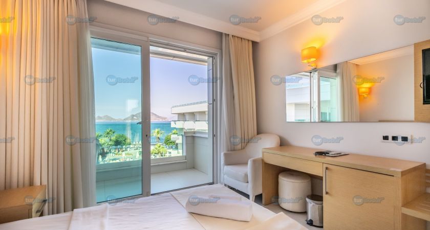 Dragut Point South Hotel