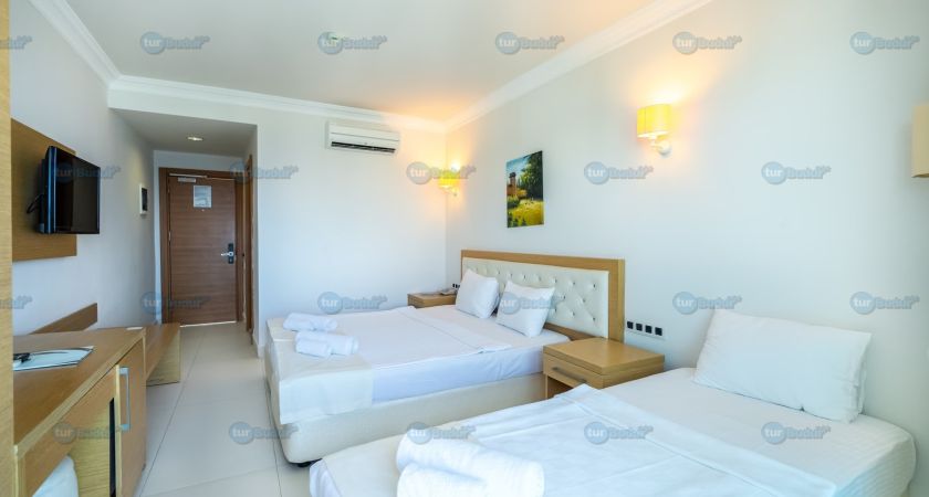 Dragut Point South Hotel