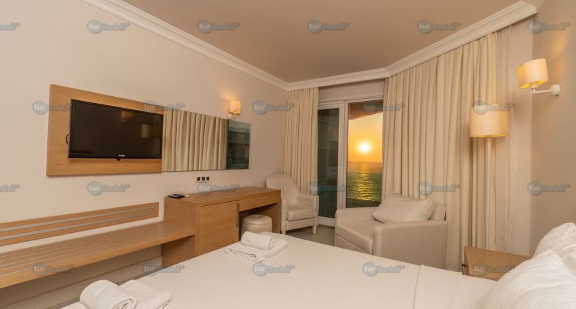Dragut Point South Hotel
