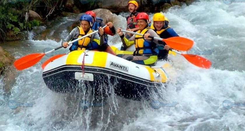 Rafting Turu